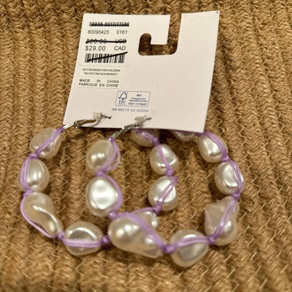 New urban outfitters silver‎ and